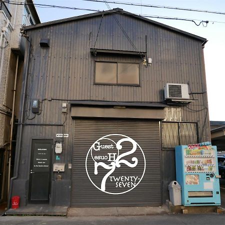 Guest House Twenty-Seven 27 โอซาก้า ภายนอก รูปภาพ