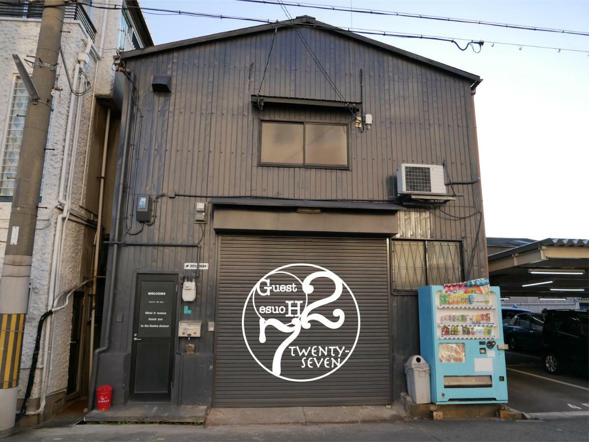 Guest House Twenty-Seven 27 โอซาก้า ภายนอก รูปภาพ